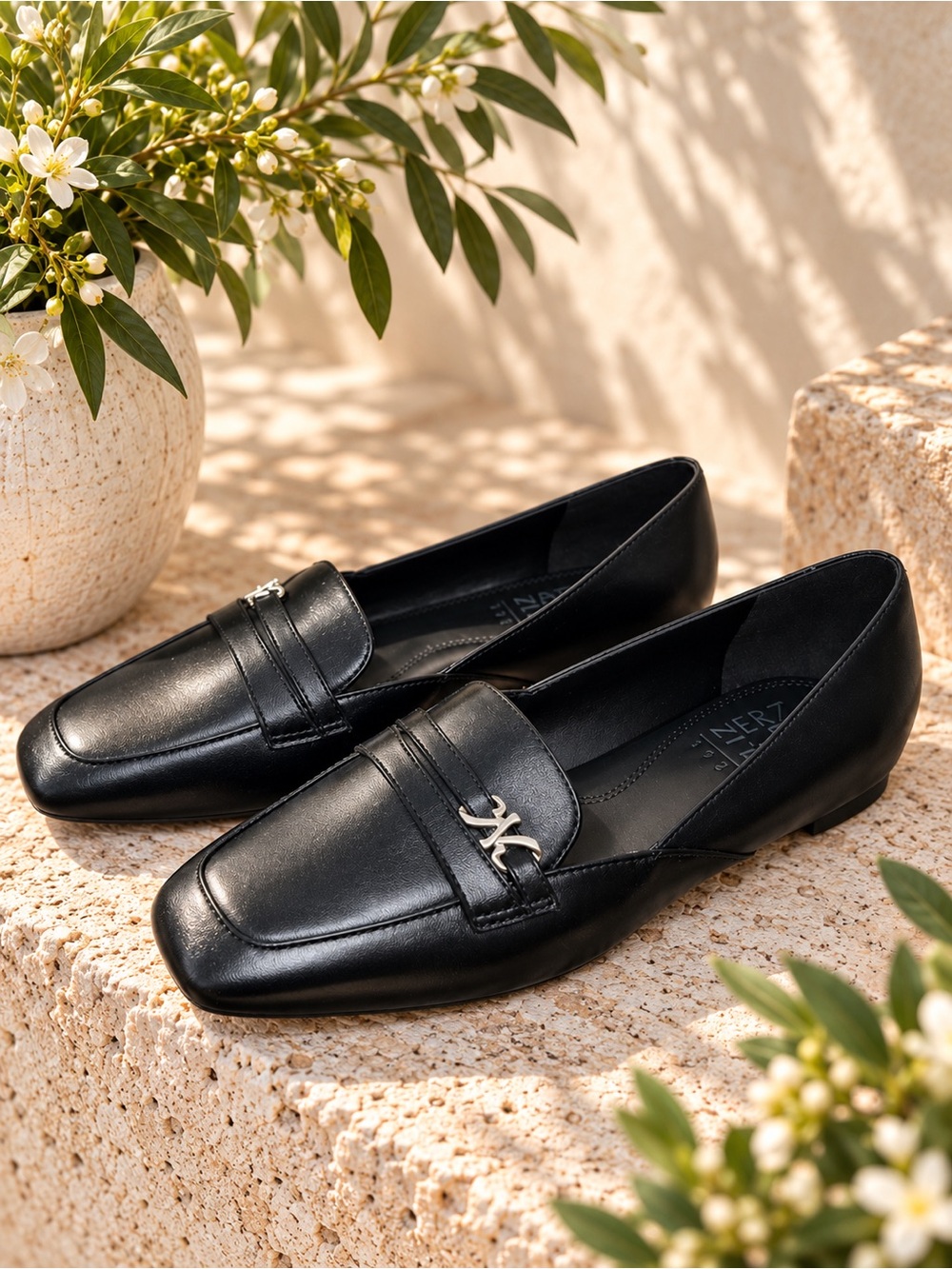 Naturalizer Black Leather Square Toe Loafers Women’s 6.5 NIB old money